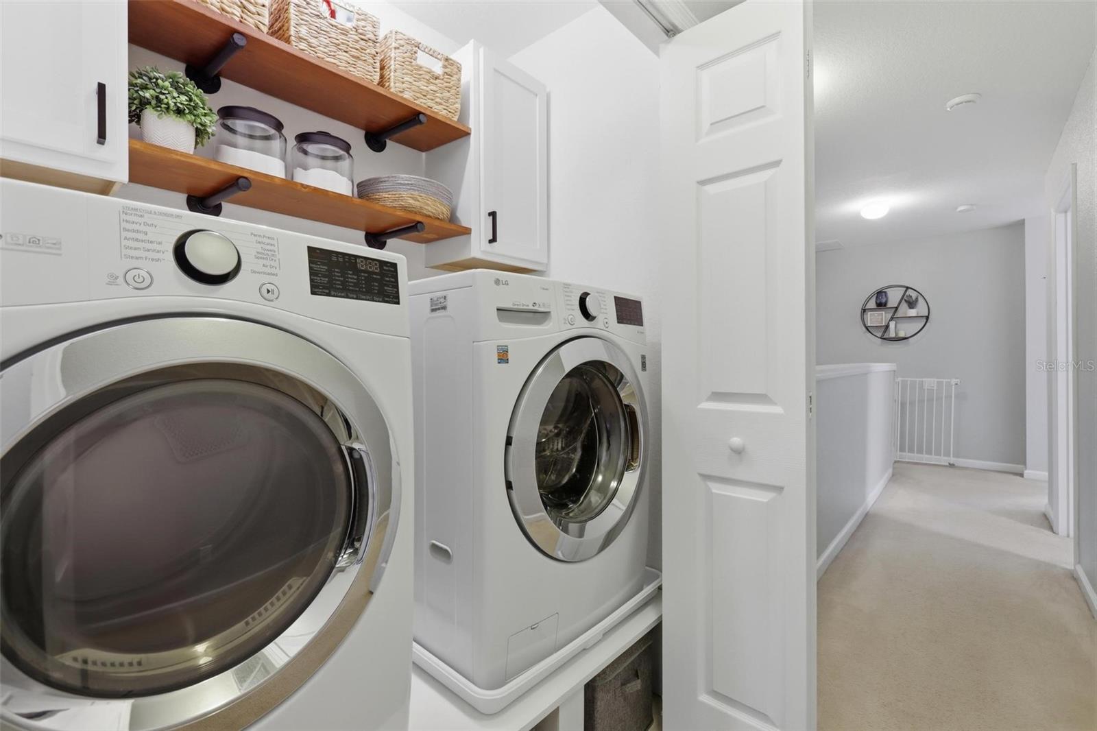 REGENCY OAKS UNIT ONE - Residential