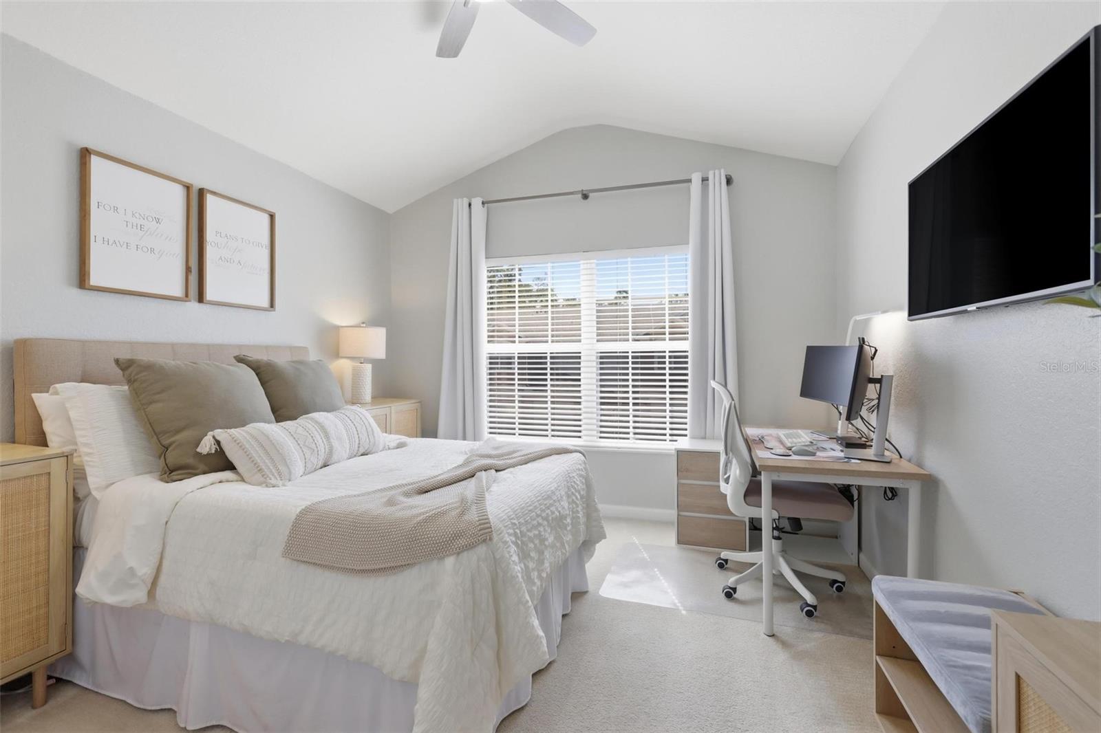 REGENCY OAKS UNIT ONE - Residential