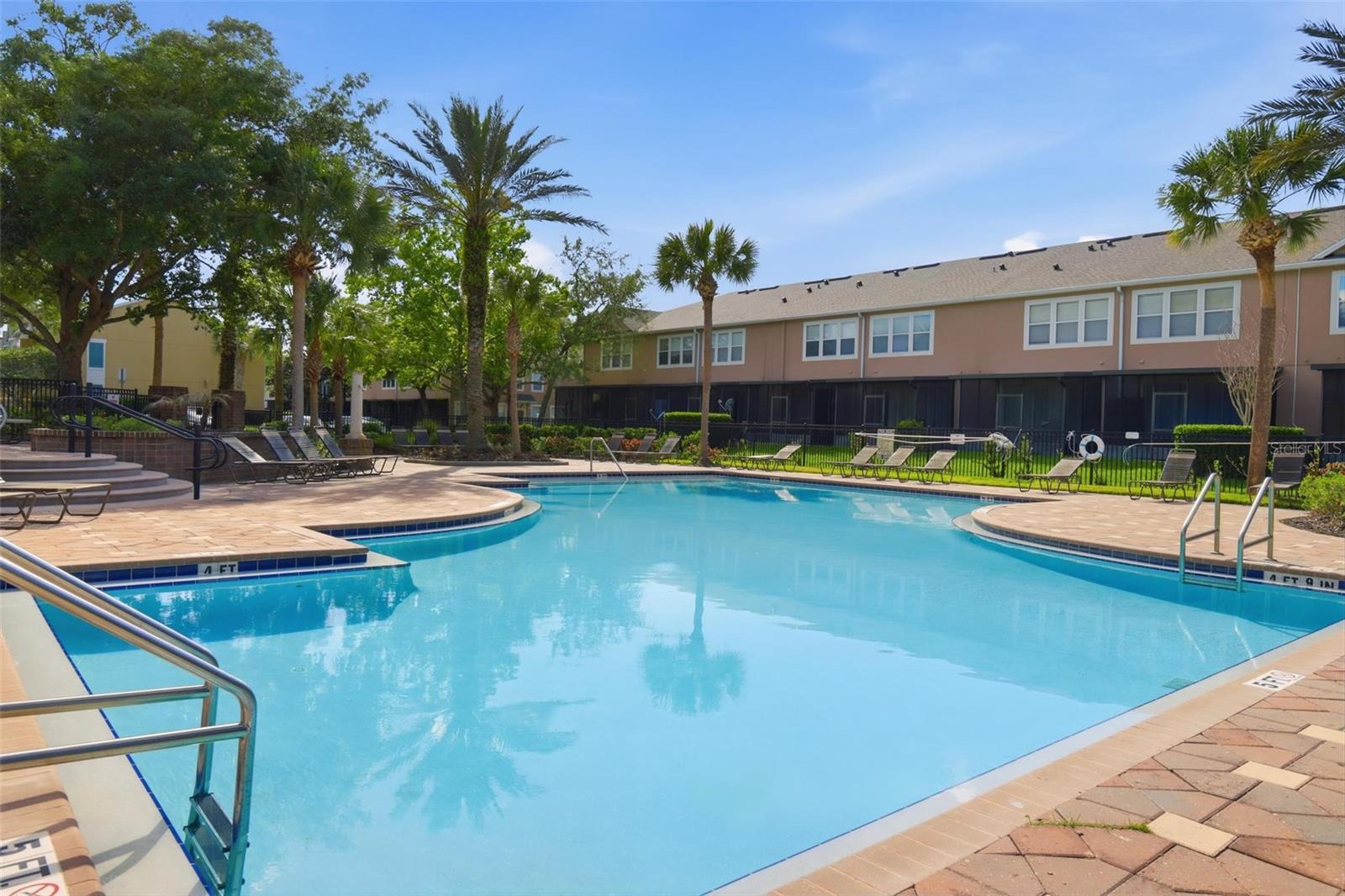 REGENCY OAKS UNIT ONE - Residential