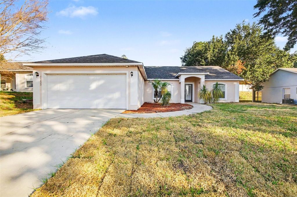 Photo of 10423 Lake Hasson Circle, Clermont, FL 34711 (MLS # O6409016)