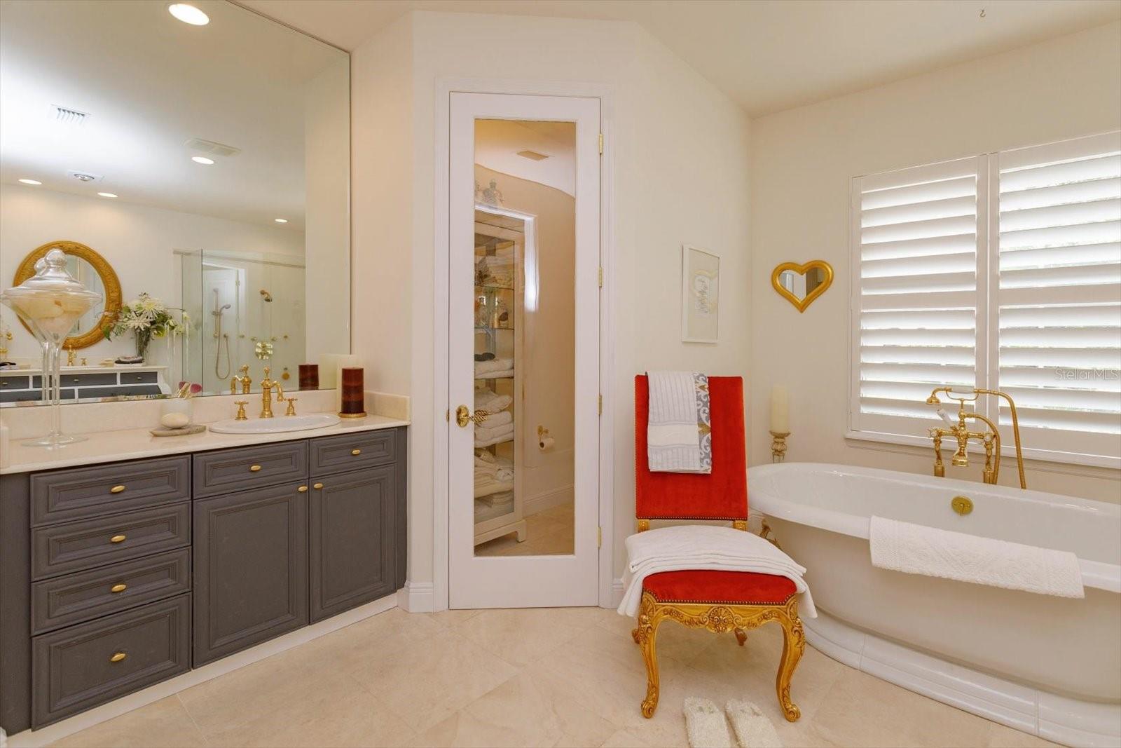 ALAQUA LAKES PH 4 - Residential