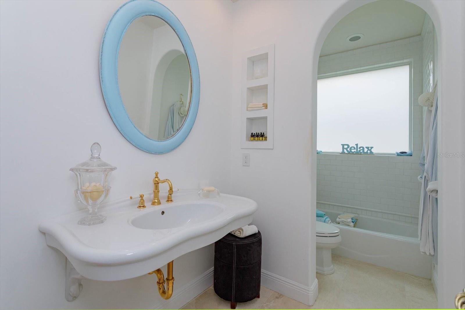 ALAQUA LAKES PH 4 - Residential