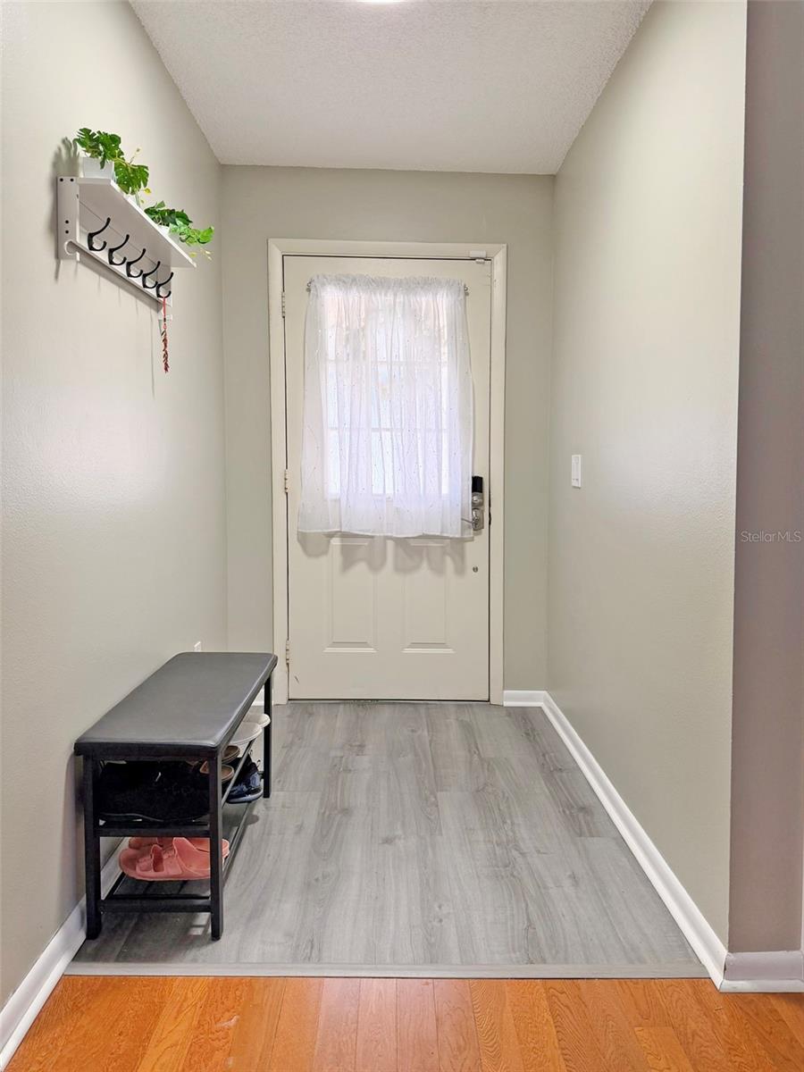 TEMPLE OAKS - Residential