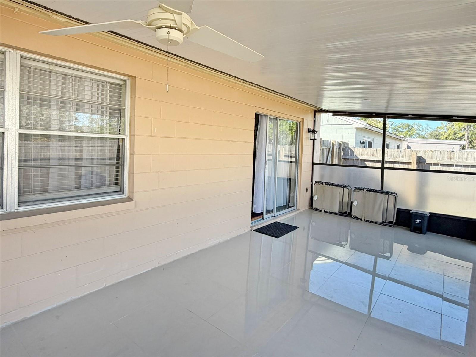 TEMPLE OAKS - Residential