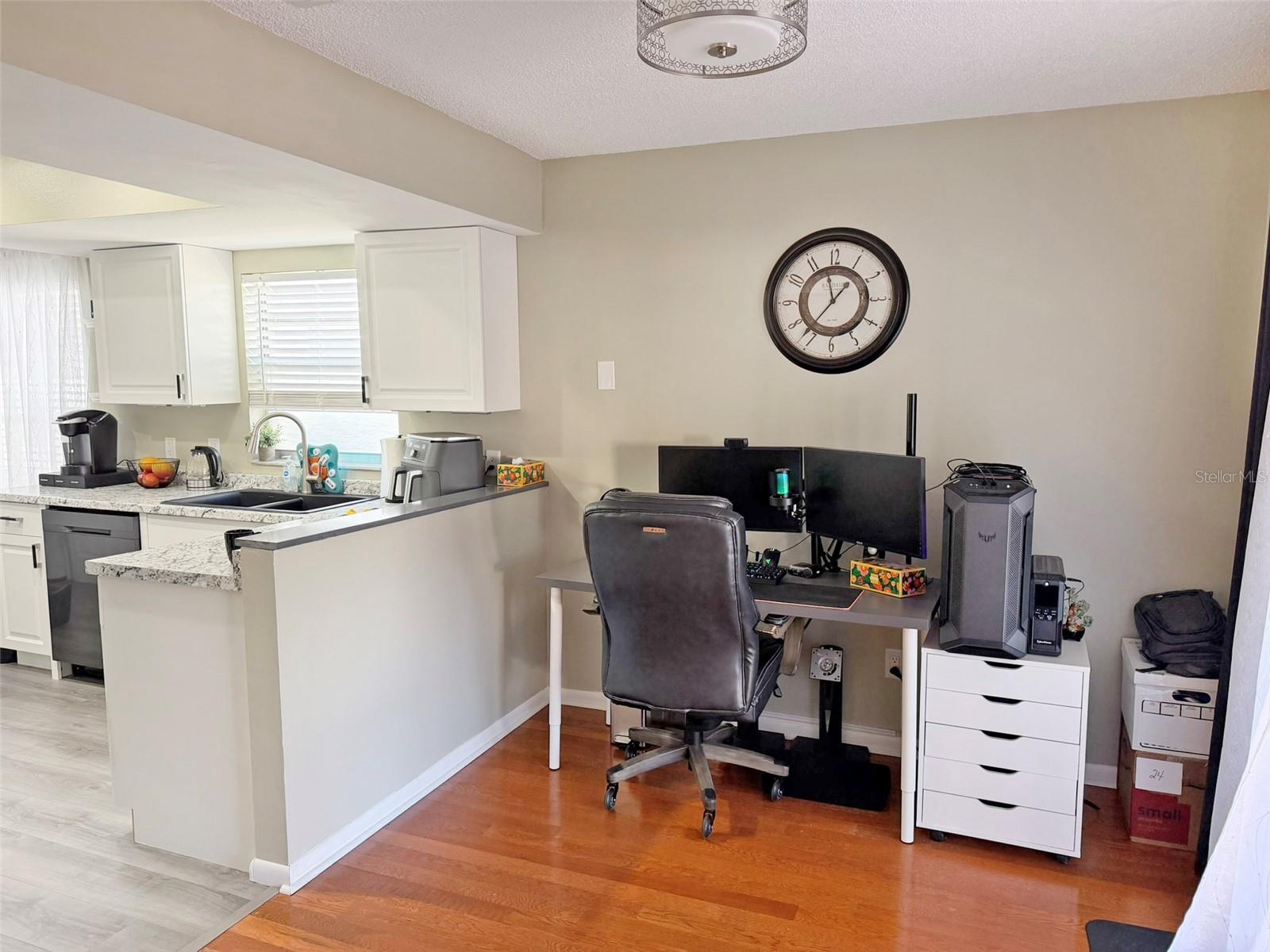 TEMPLE OAKS - Residential