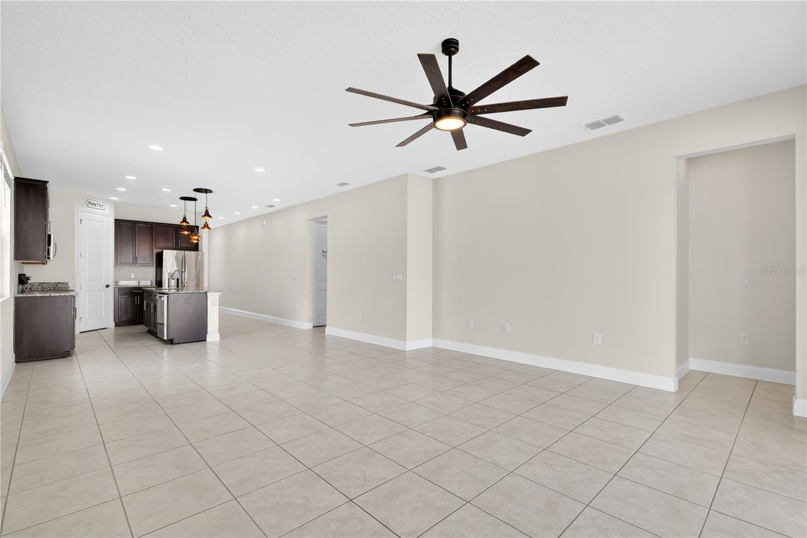 5631 WESTERN SUN DRIVE