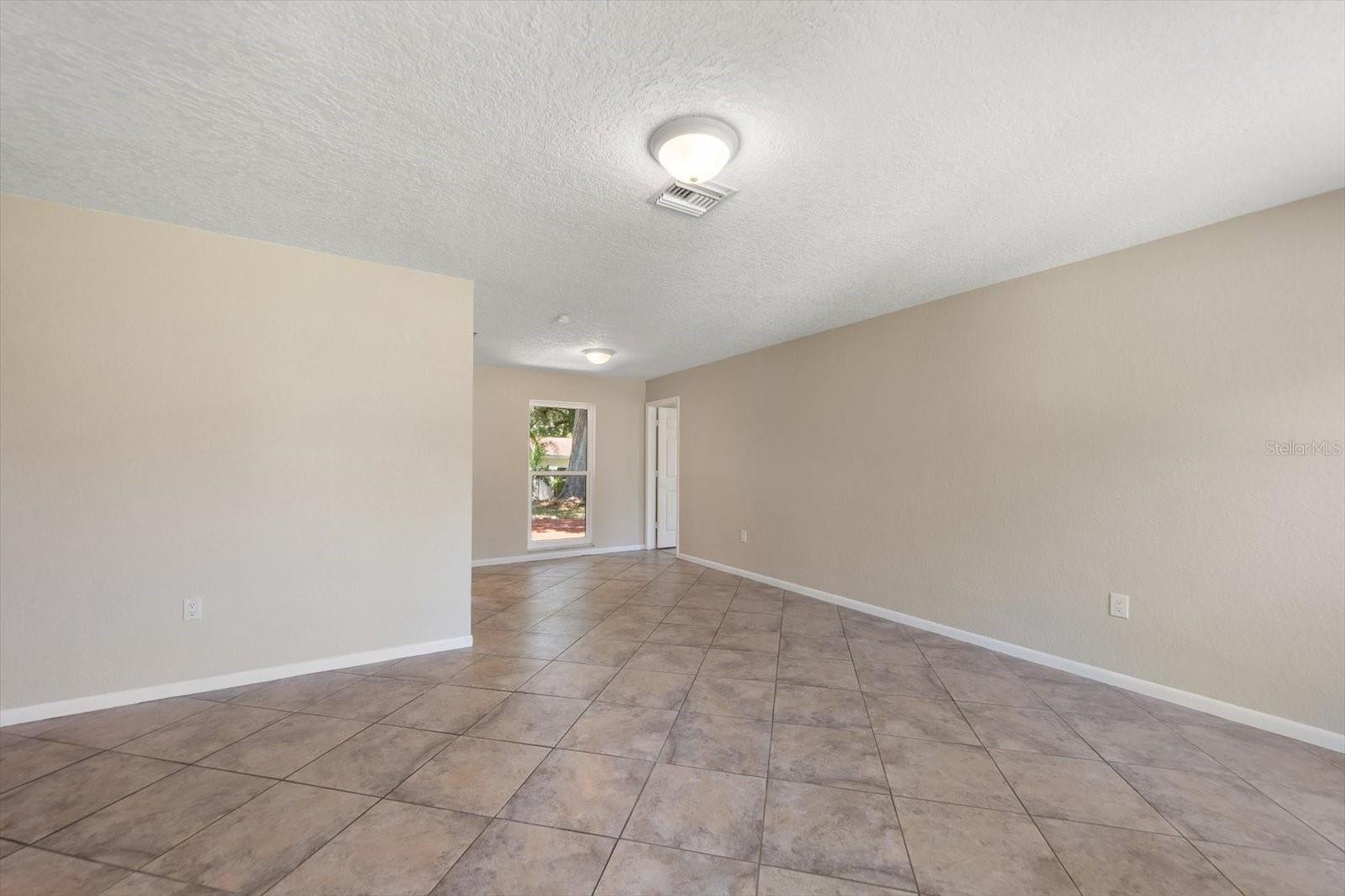 HI-RIDGE ESTATES 2ND ADD - Residential