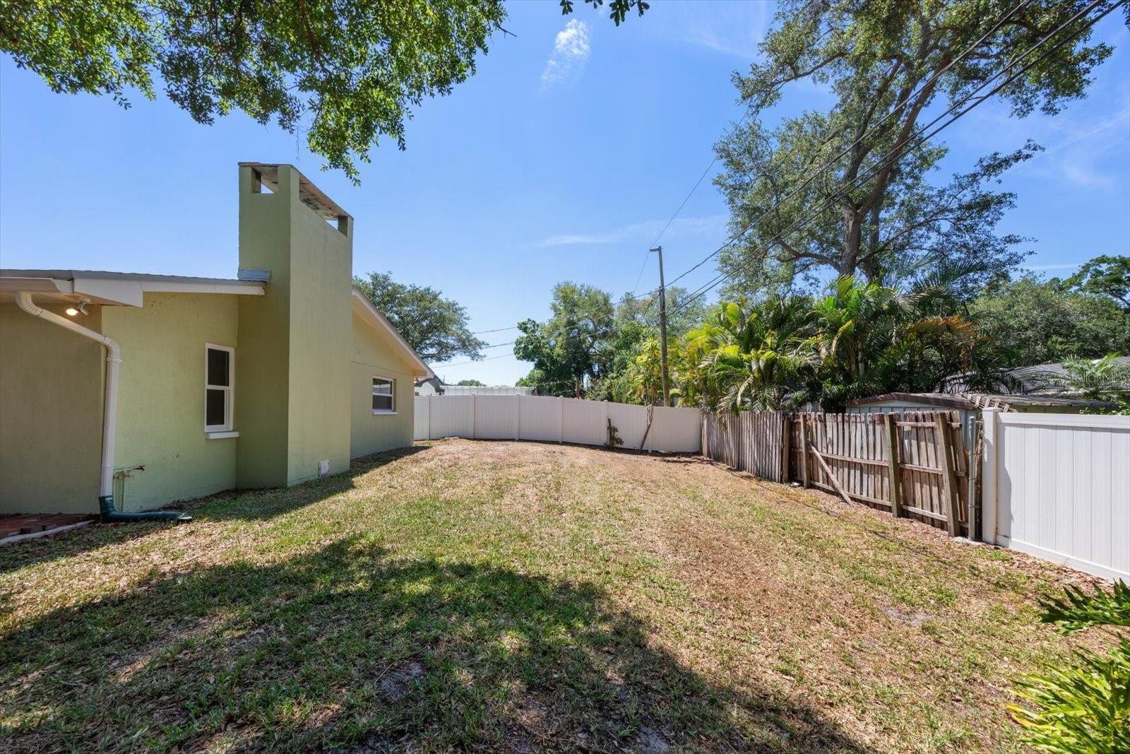 HI-RIDGE ESTATES 2ND ADD - Residential