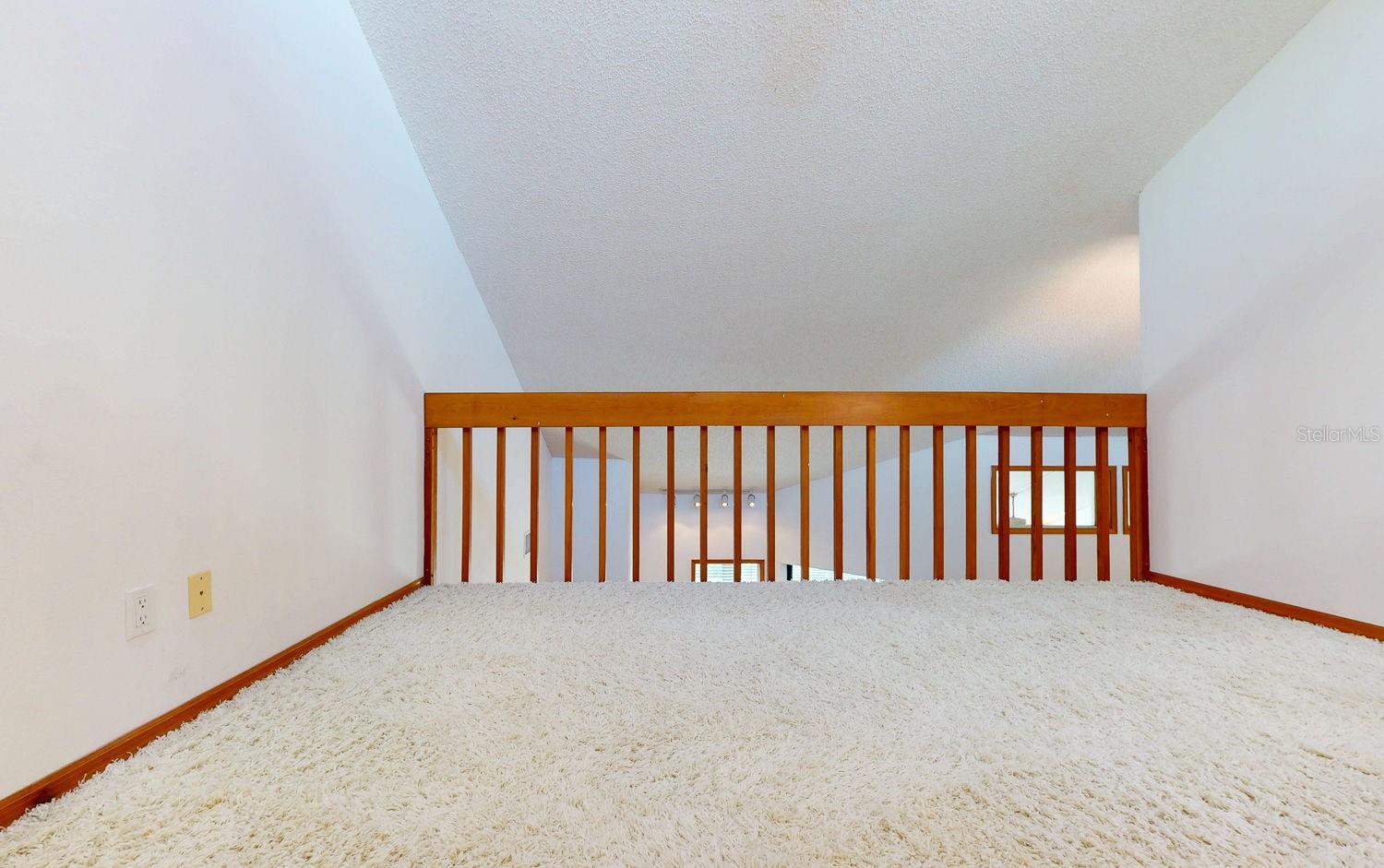 EAST LAKE WOODLANDS WOODRIDGE GREEN TWNHMS - Residential