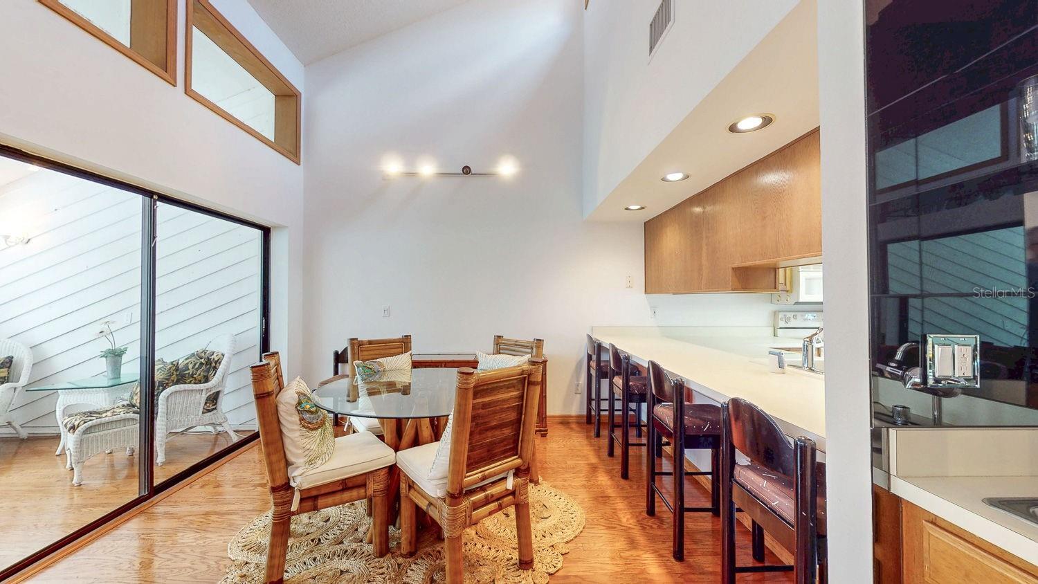 EAST LAKE WOODLANDS WOODRIDGE GREEN TWNHMS - Residential