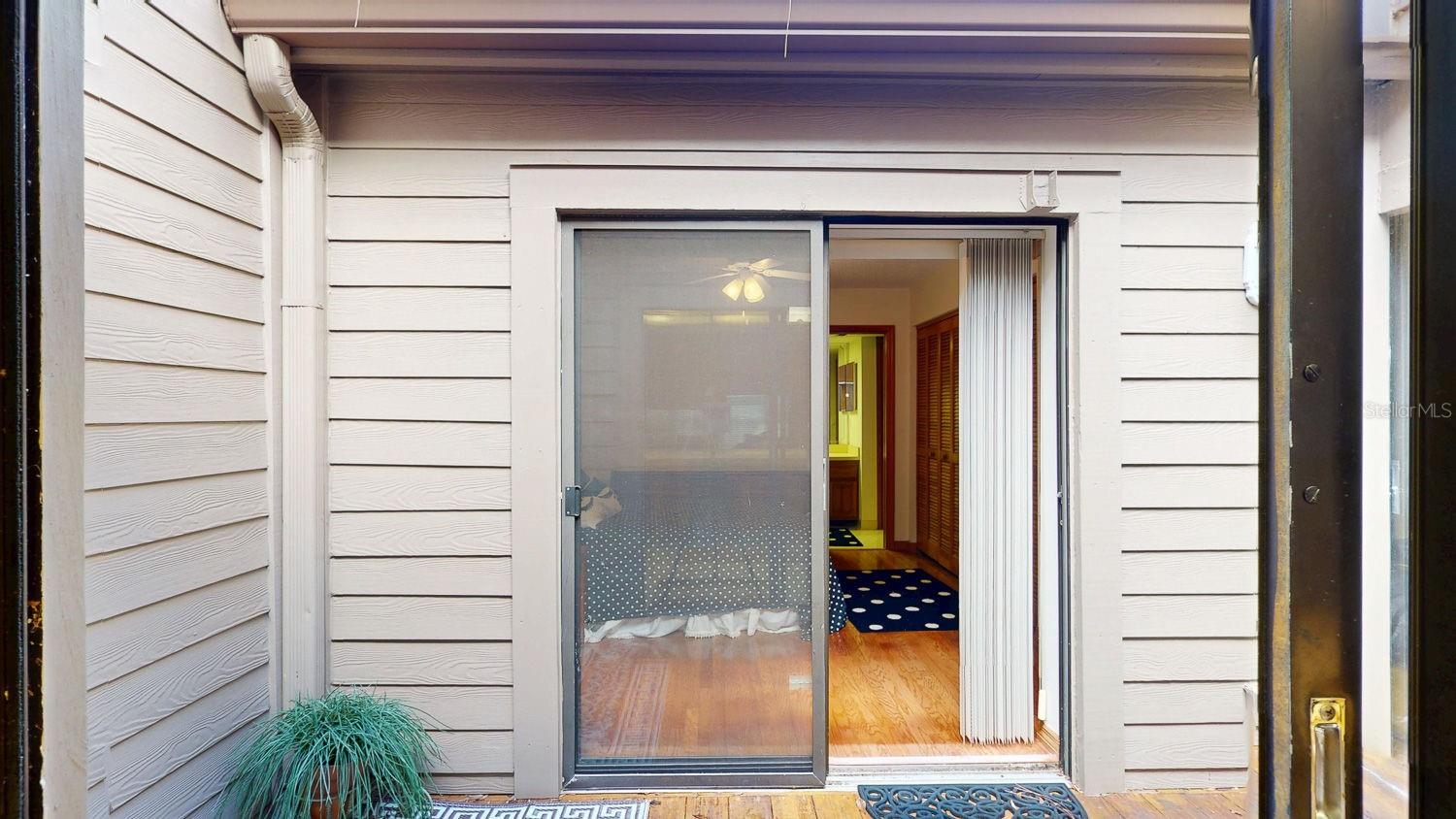 EAST LAKE WOODLANDS WOODRIDGE GREEN TWNHMS - Residential