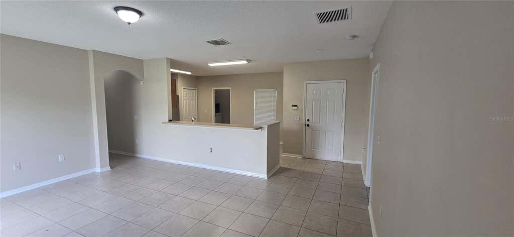 Photo of 911 Gloucester Court, Kissimmee, FL 34758 (MLS # S5154618)