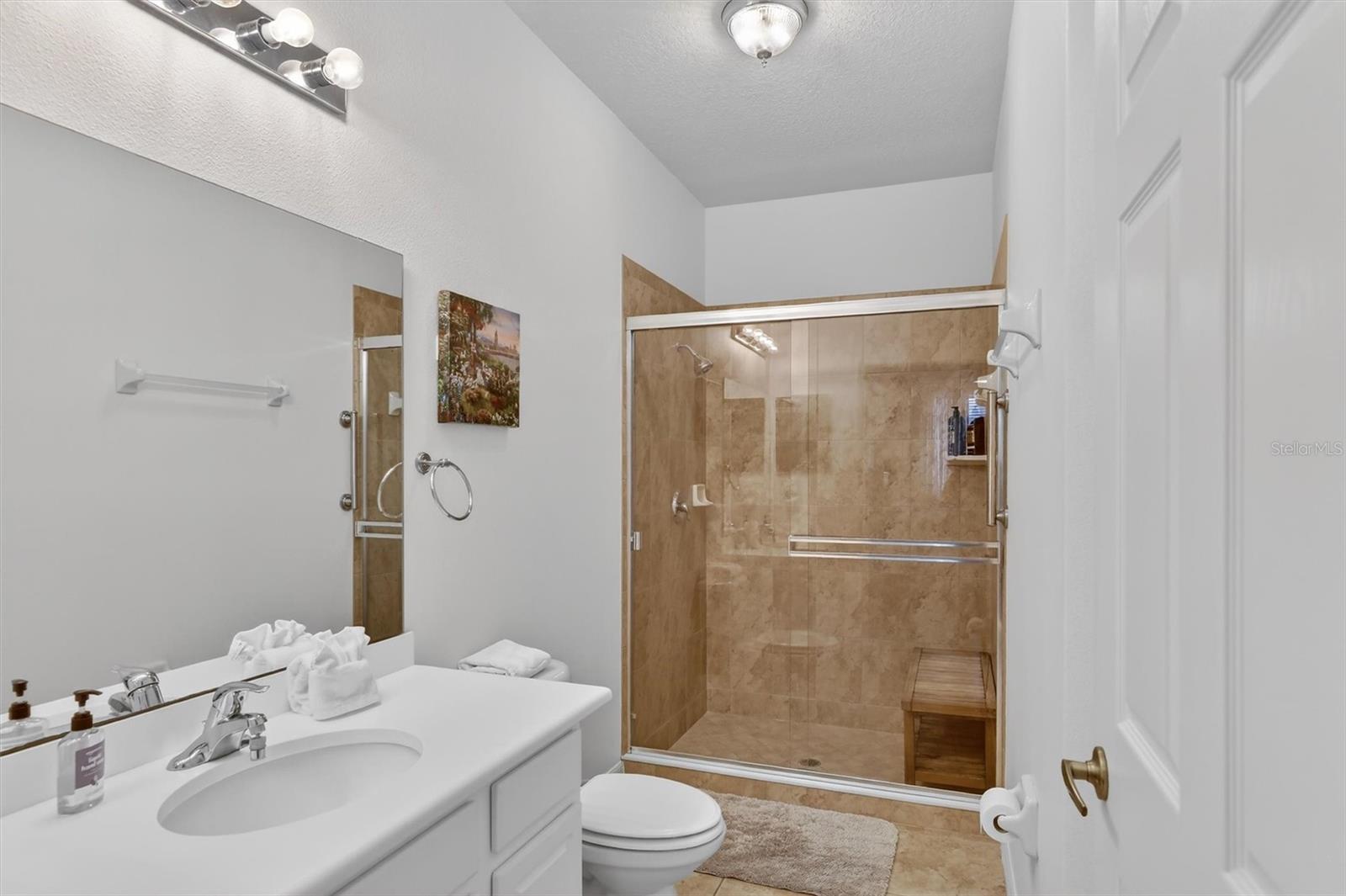 OAKWATER PH 04 - Residential