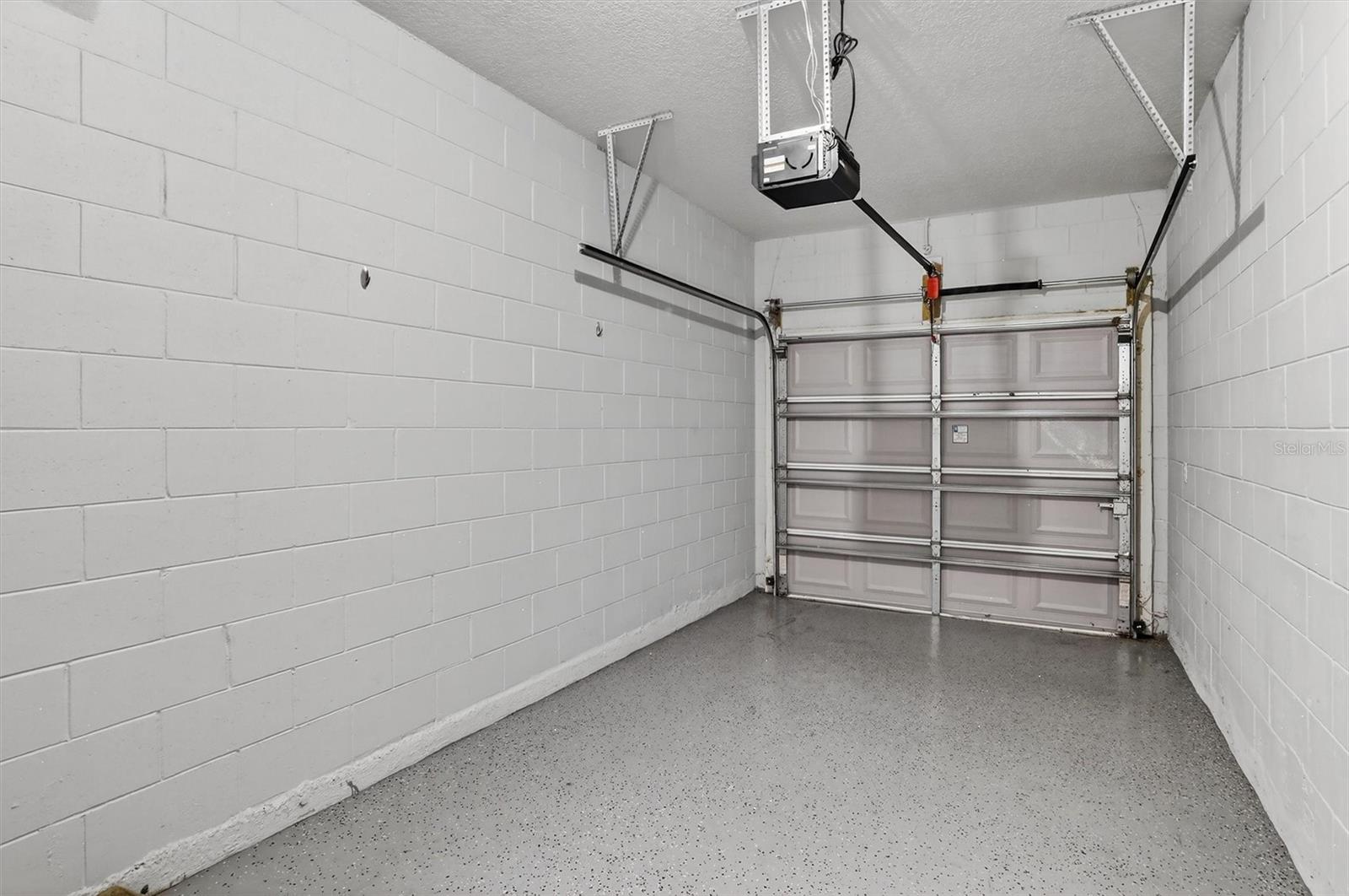 OAKWATER PH 04 - Residential