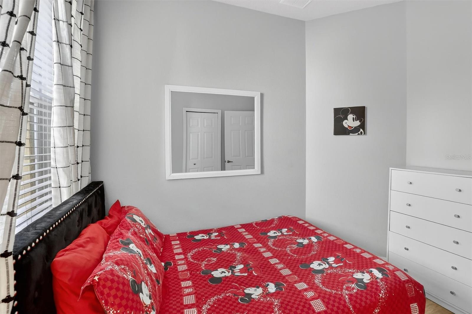 OAKWATER PH 04 - Residential