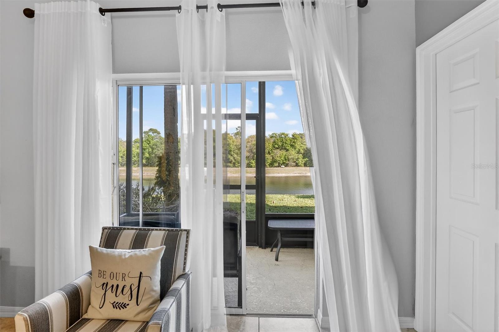 OAKWATER PH 04 - Residential