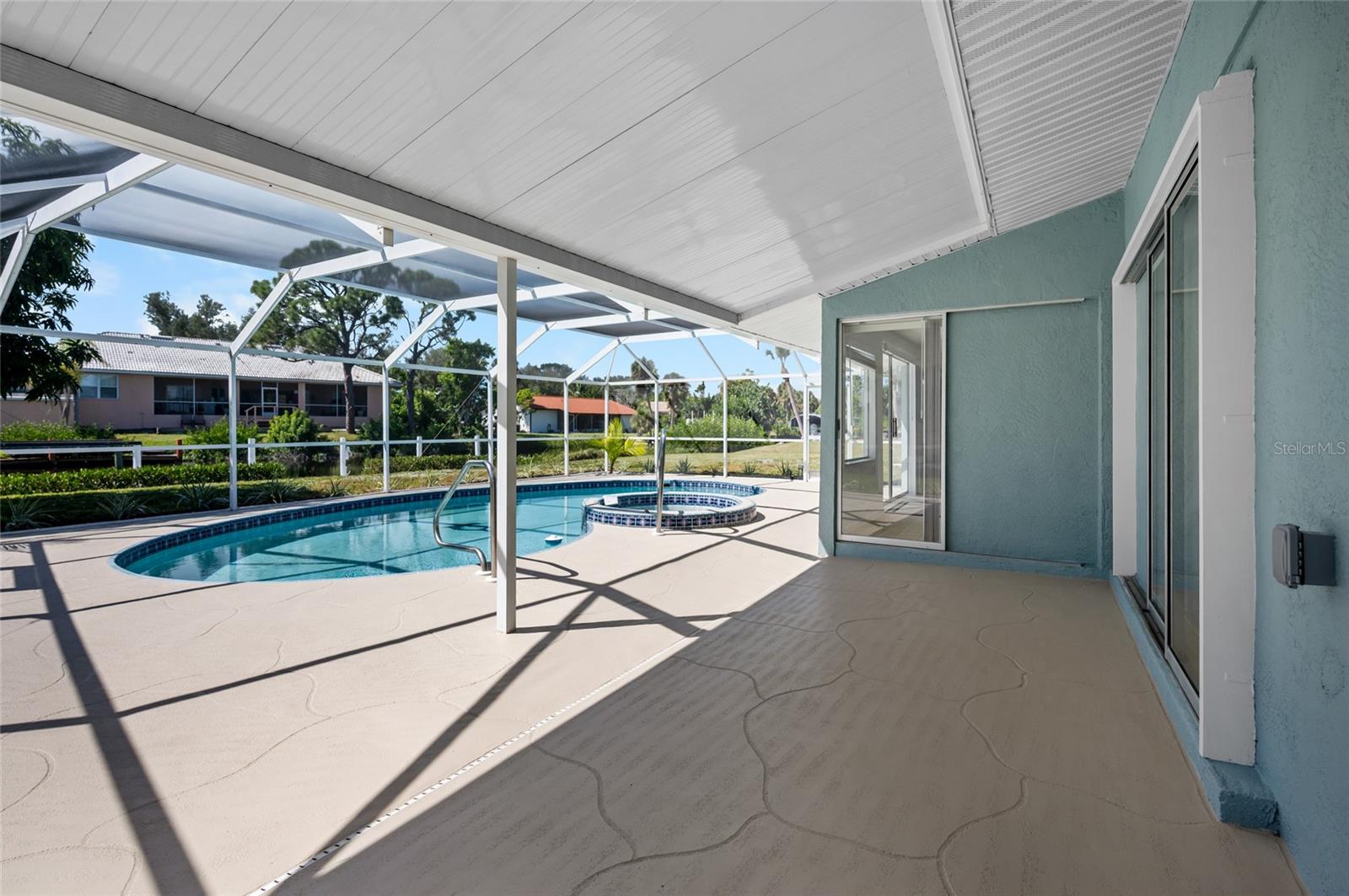 CAPE HAZE - Residential