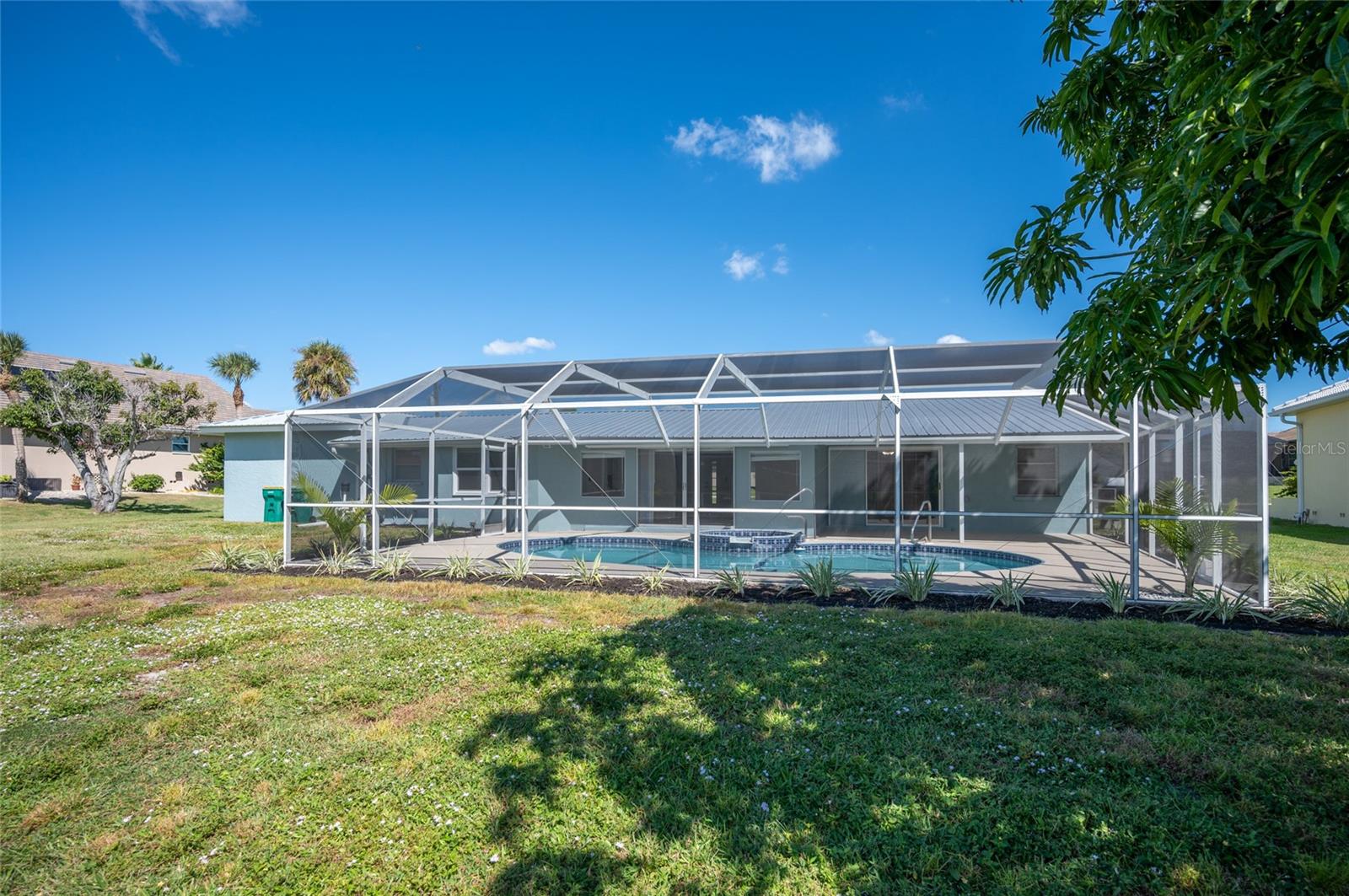 CAPE HAZE - Residential