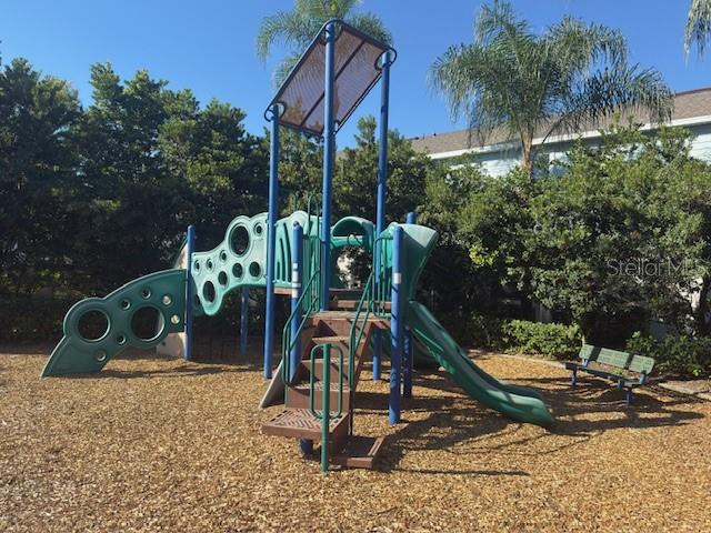 HERITAGE COMMONS - Residential