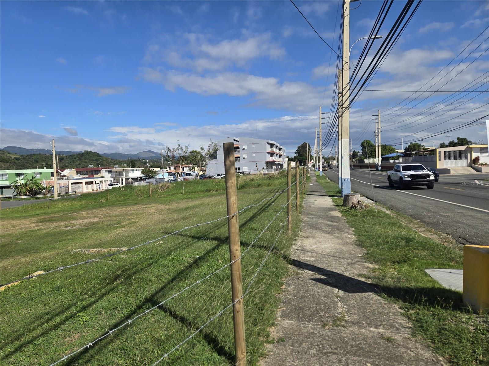 102 carr AVE. UNIVERSIDAD INTERAMERICANA
