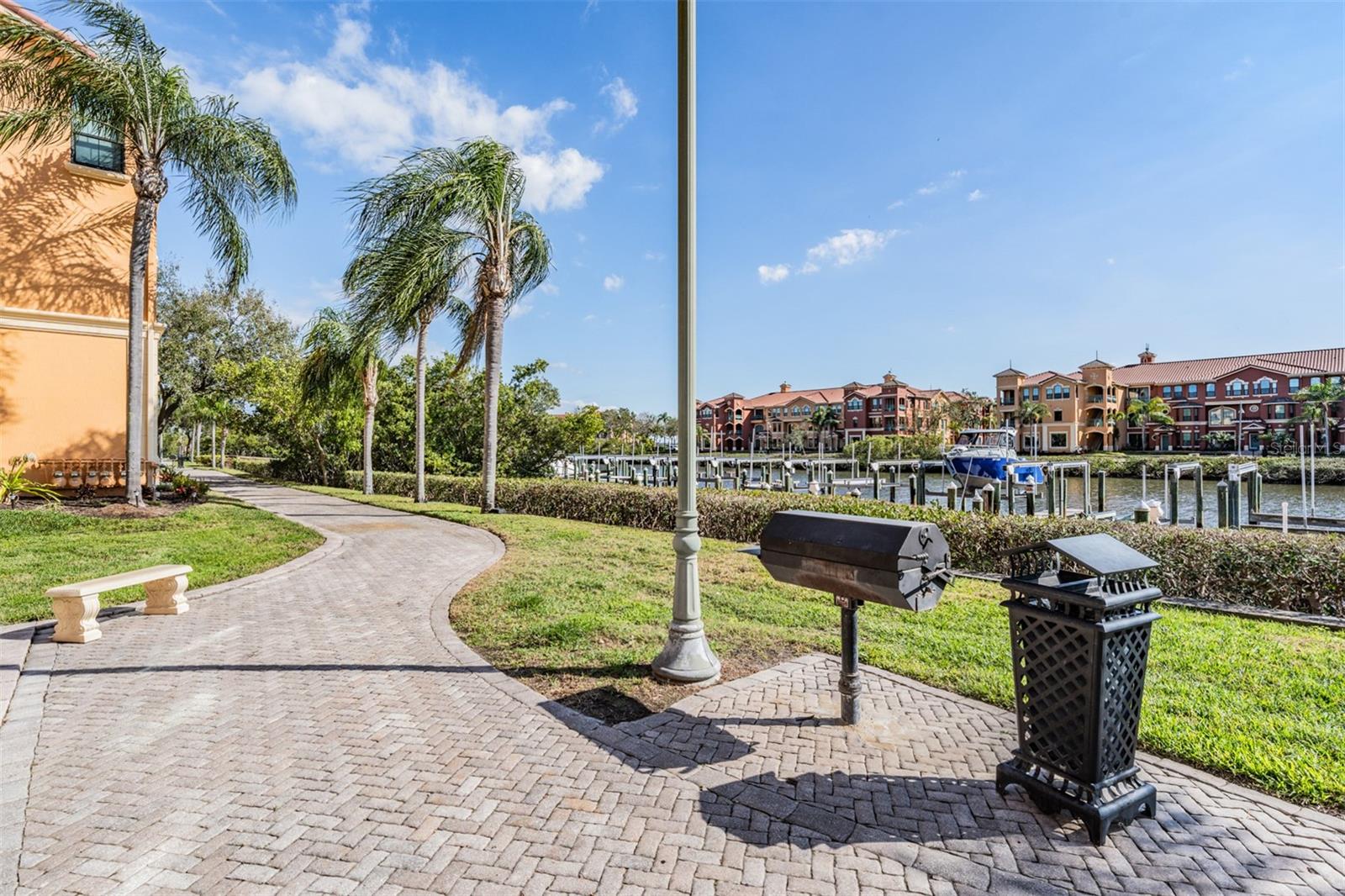 GRAND BELLAGIO AT BAYWATCH CONDO THE - Residential