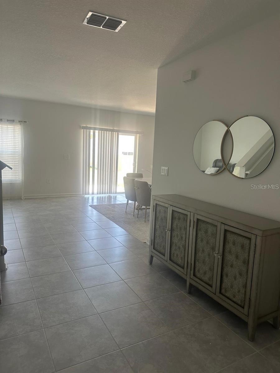 RANCHES/LK MCLEOD II - Residential Lease