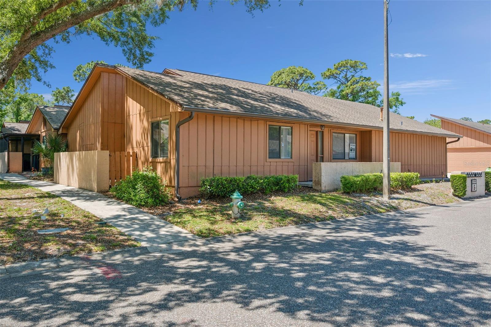 371 PINESONG DRIVE