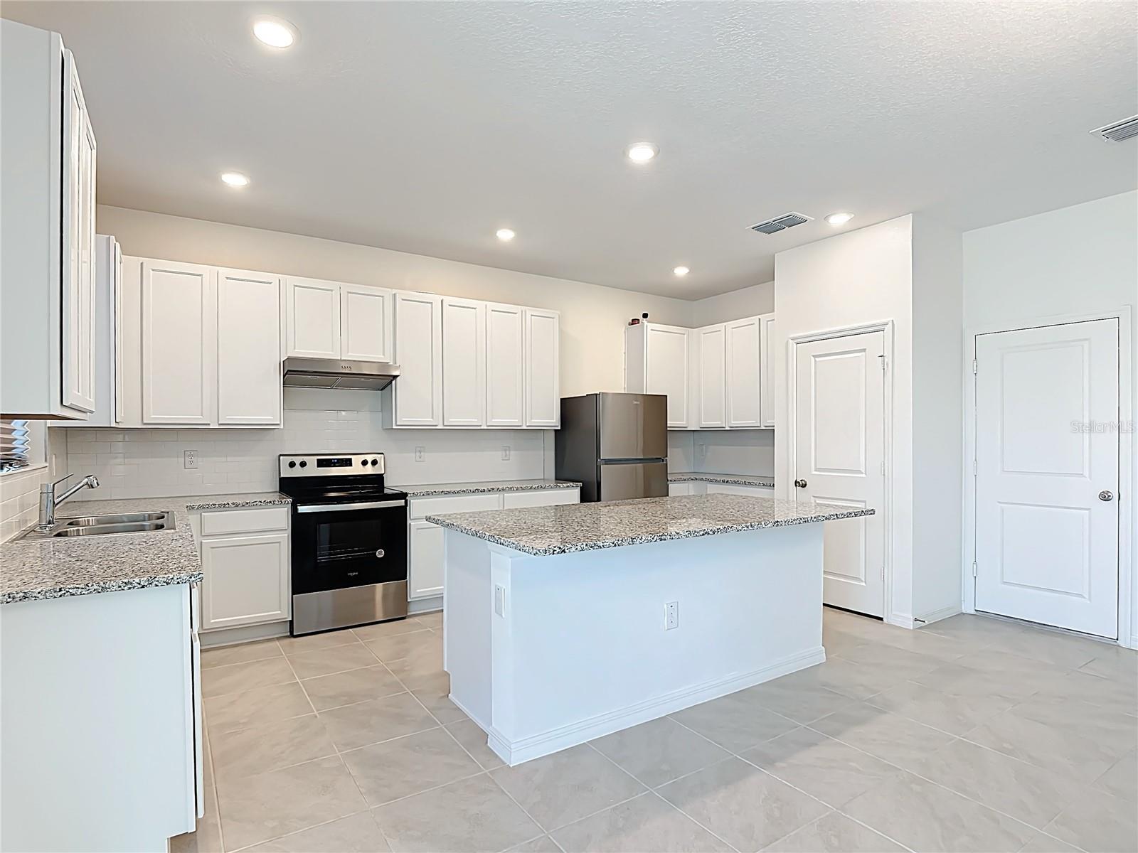 BELLAVIVA PH 1 - Residential