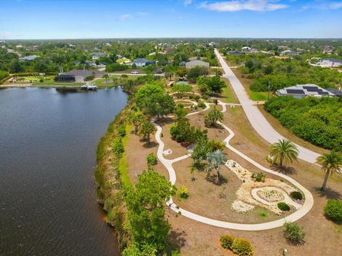 A home in PORT CHARLOTTE