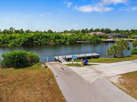 A home in PORT CHARLOTTE