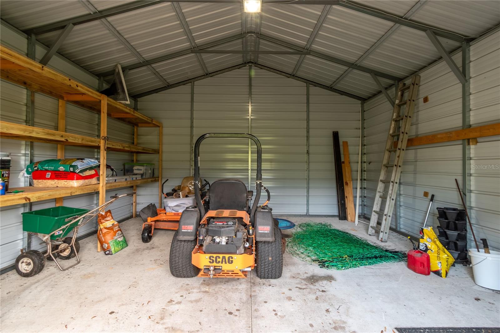 EQUESTRIAN SPGS - Residential