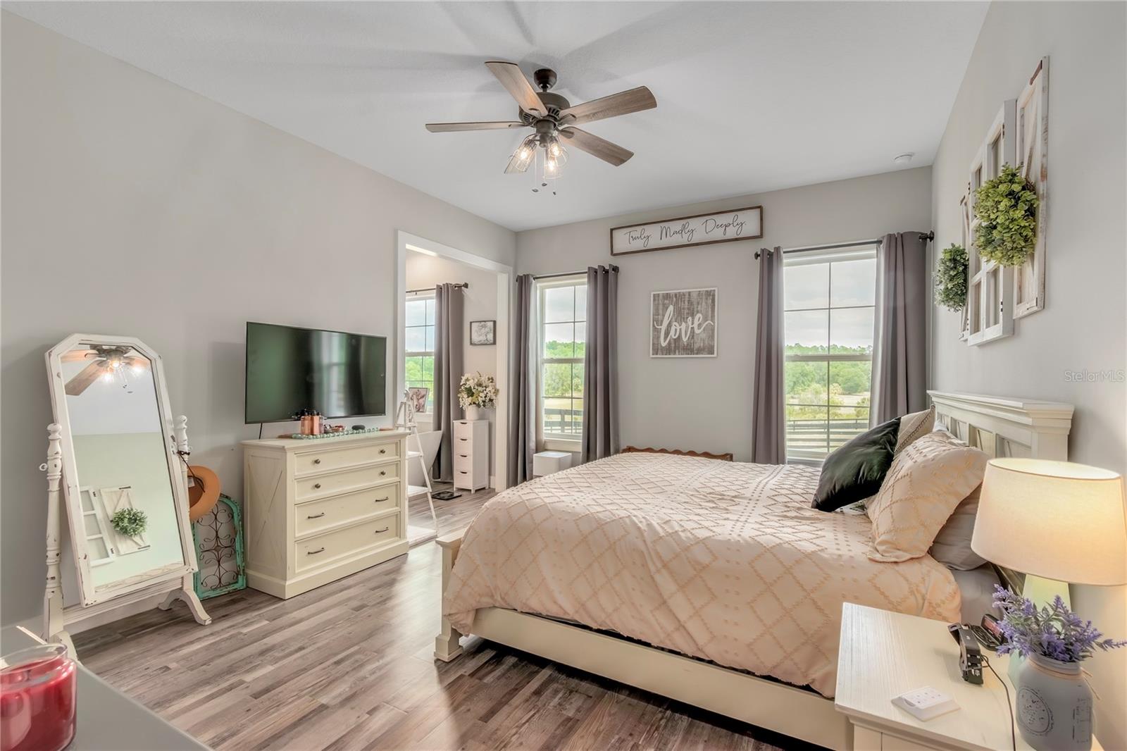 EQUESTRIAN SPGS - Residential