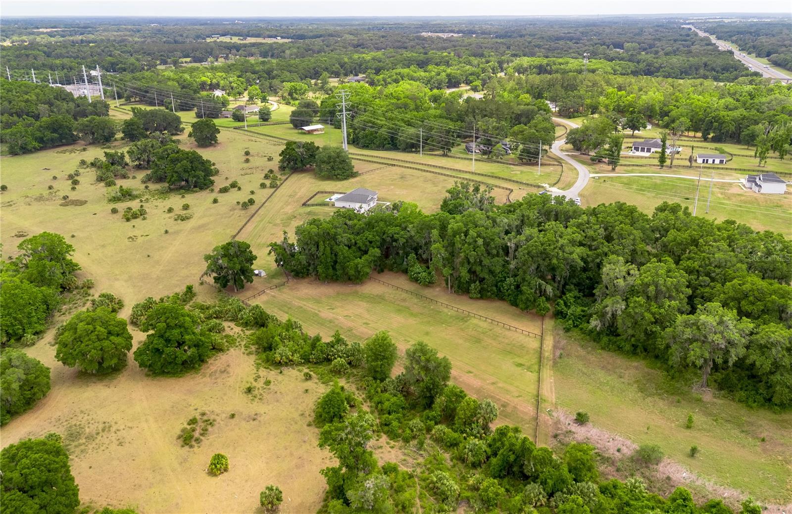 EQUESTRIAN SPGS - Residential