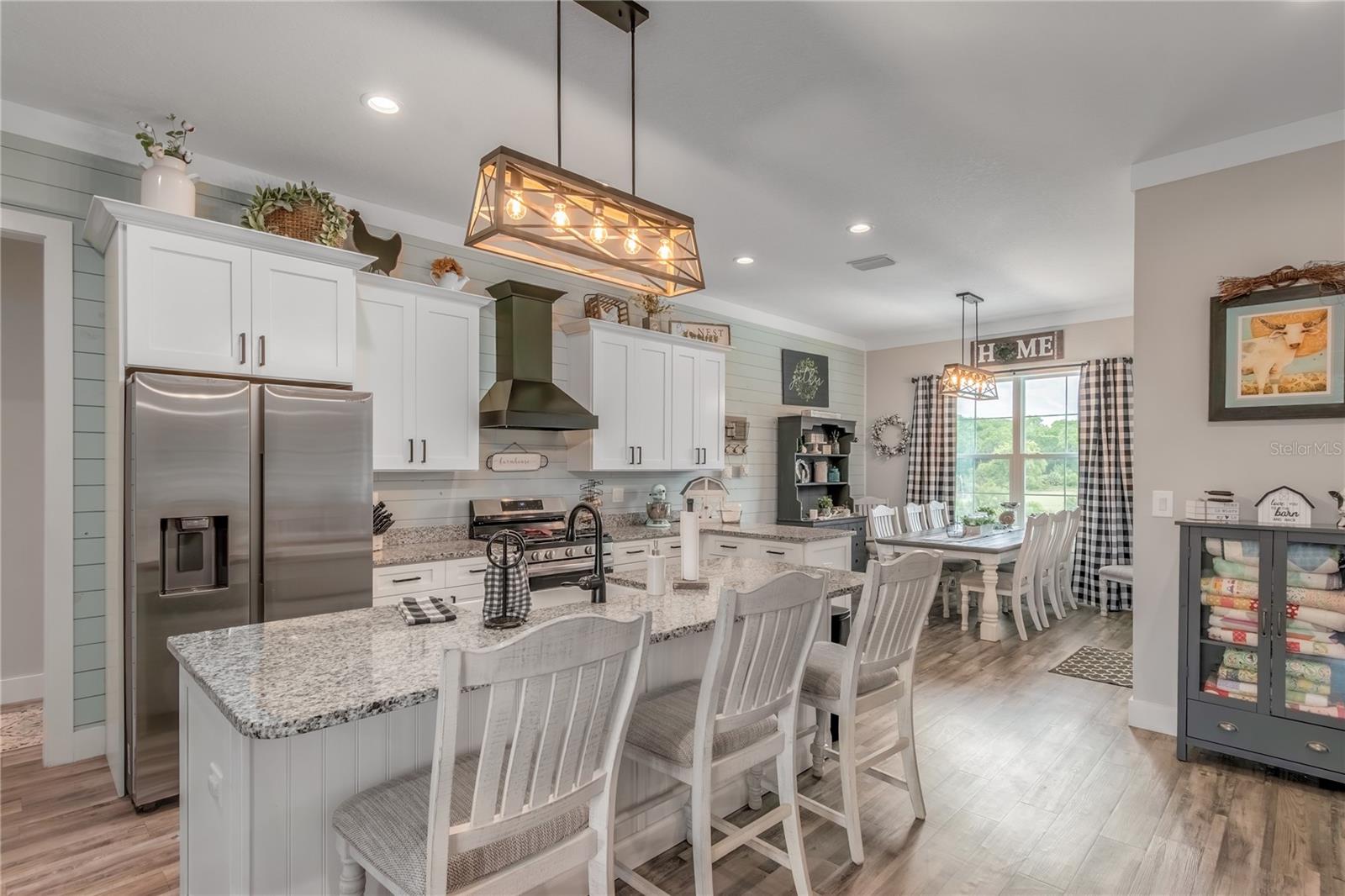 EQUESTRIAN SPGS - Residential