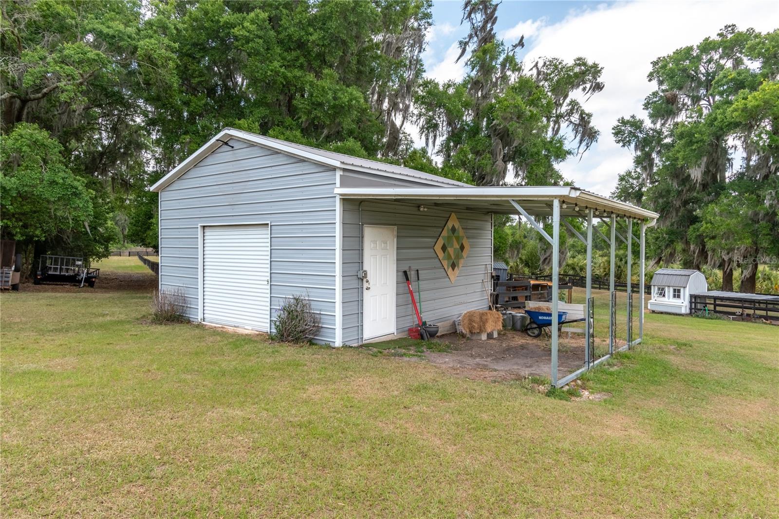 EQUESTRIAN SPGS - Residential