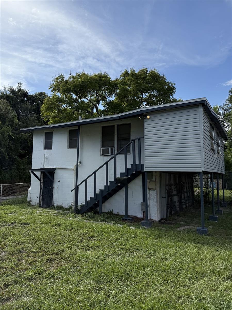 BELMONT HEIGHTS - Residential Income