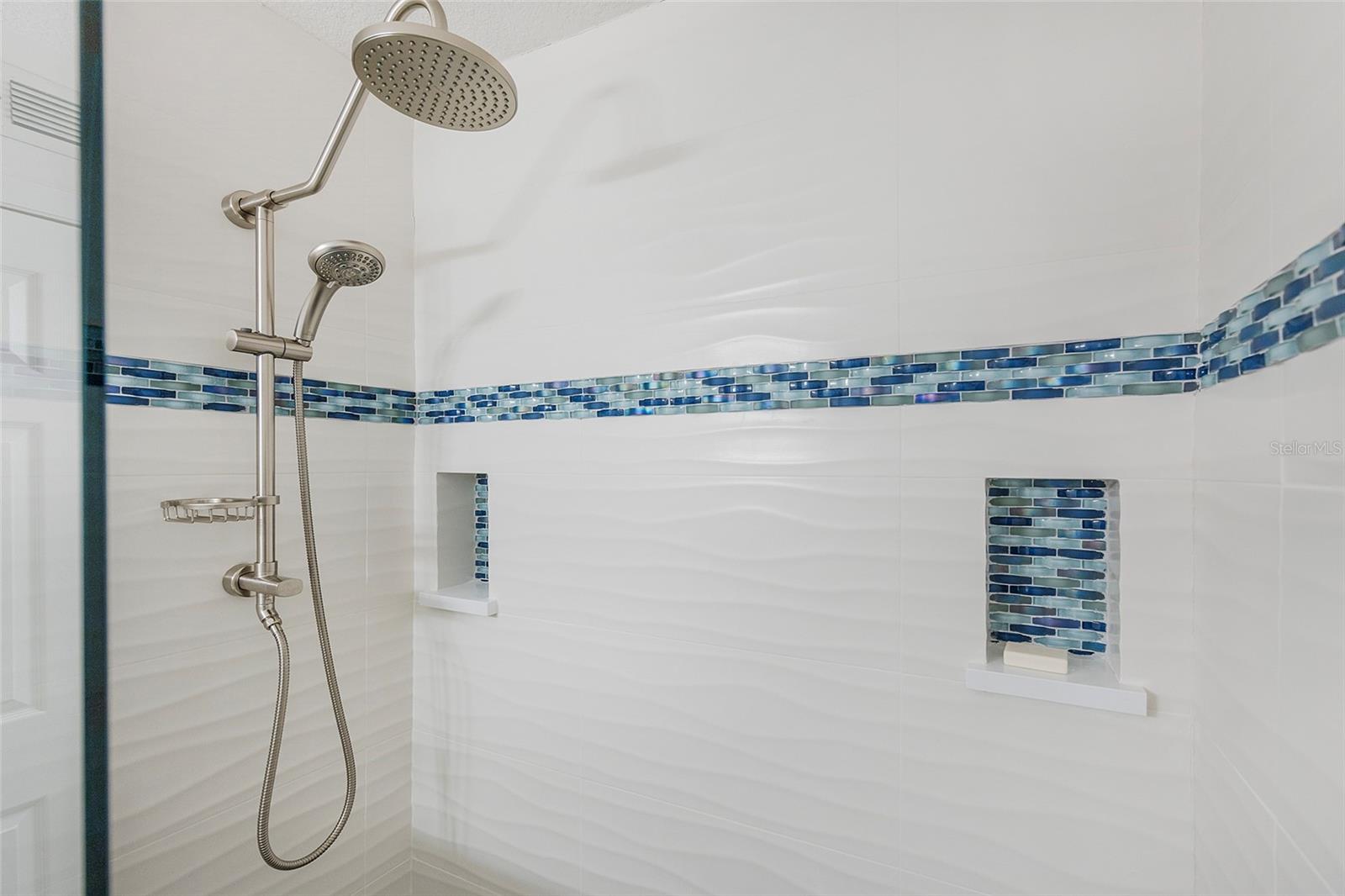 ZODIAC CONDO - Residential