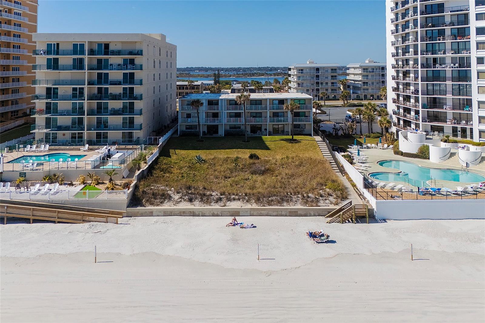 ZODIAC CONDO - Residential