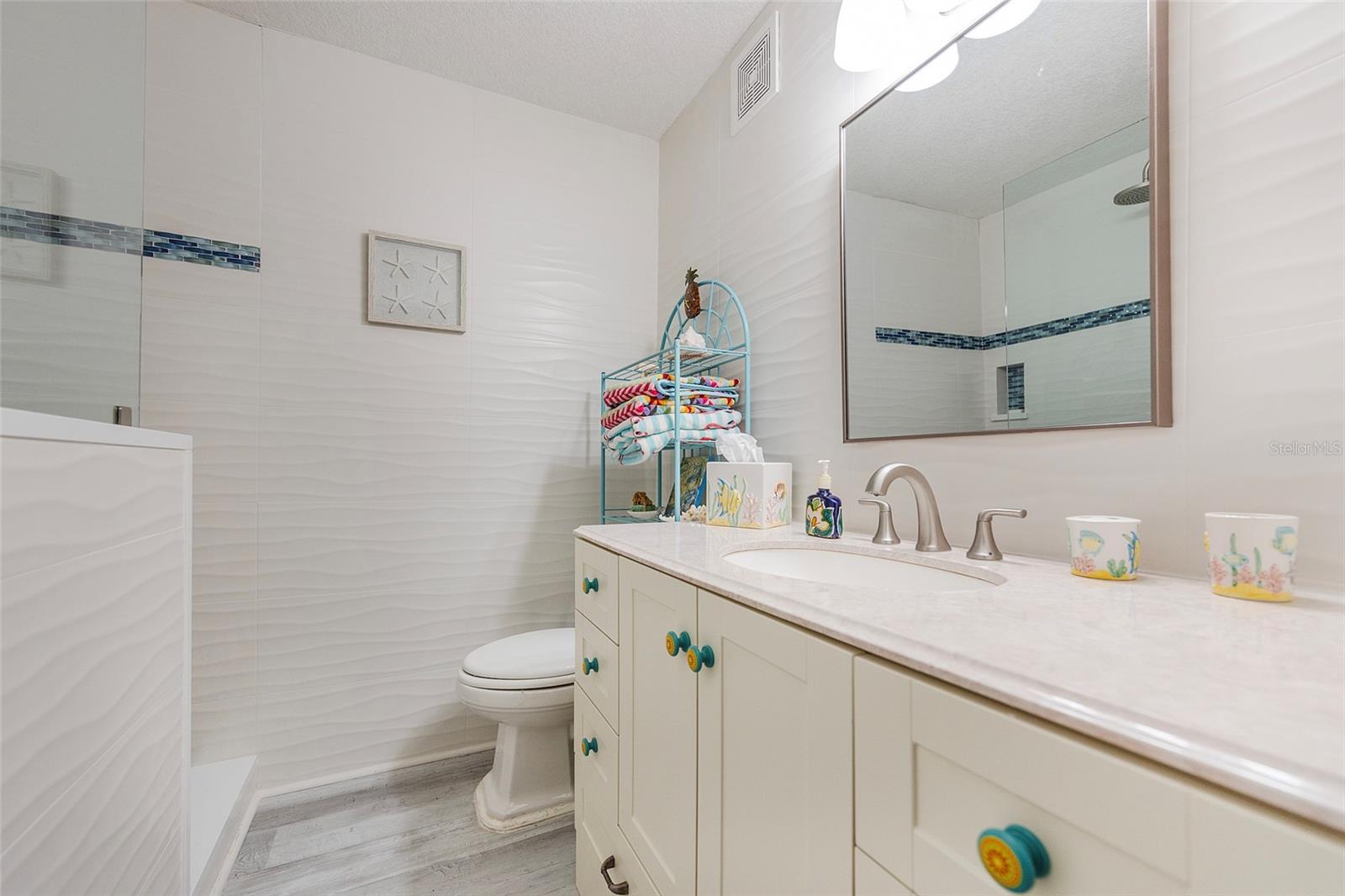 ZODIAC CONDO - Residential