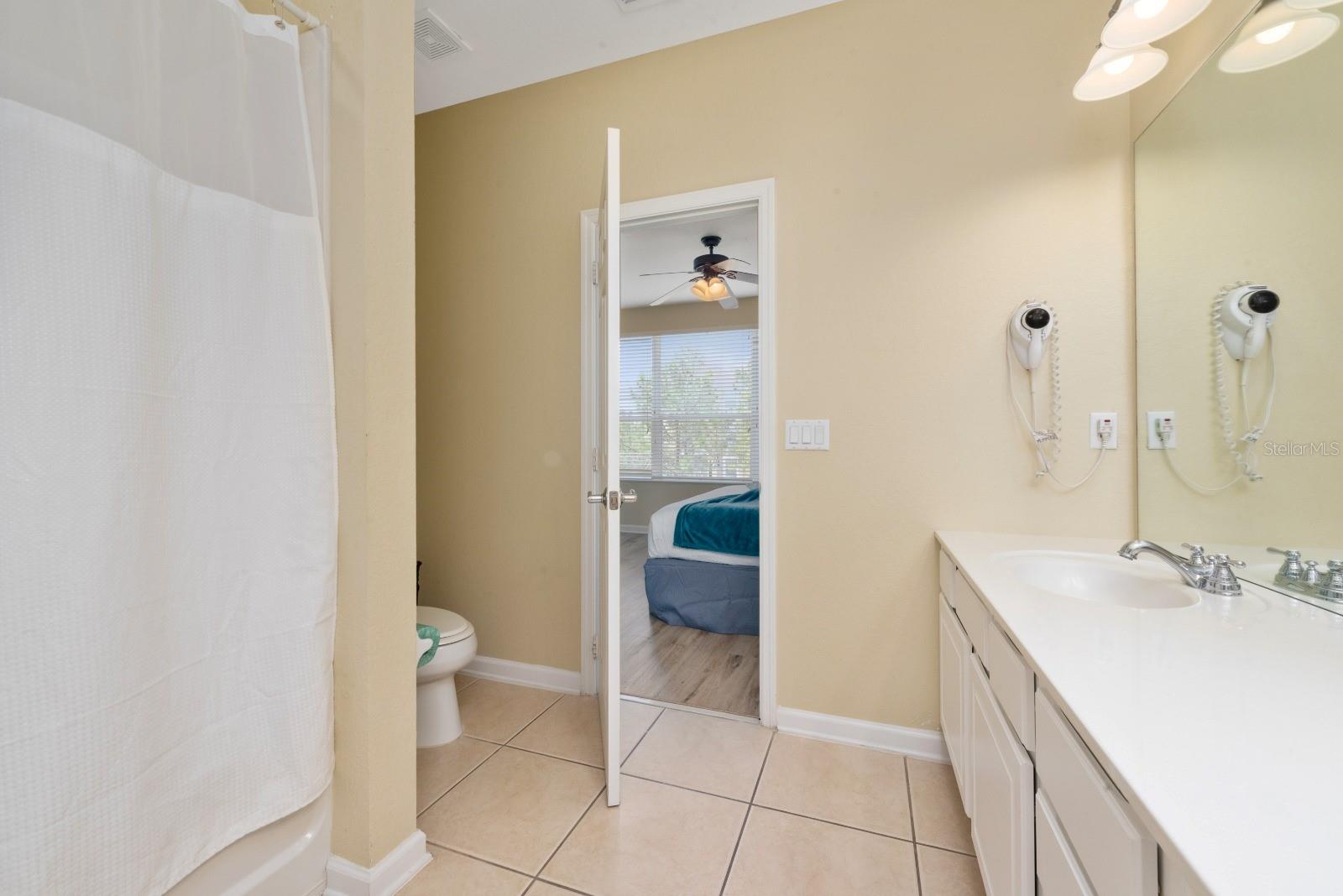 VISTA CAY - BAYSHORE AT VISTA CAY AT HARBOR SQUARE - Residential