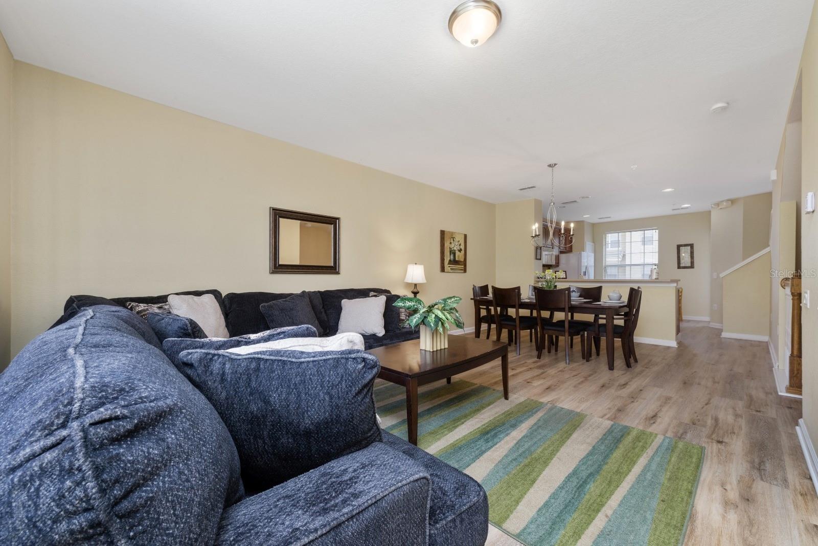 VISTA CAY - BAYSHORE AT VISTA CAY AT HARBOR SQUARE - Residential