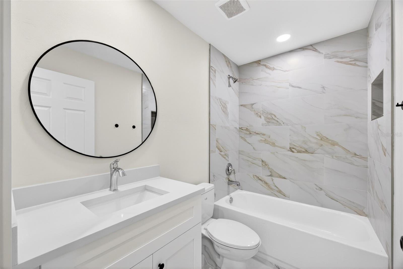 AQUI ESTATE UNIT 01 - Residential