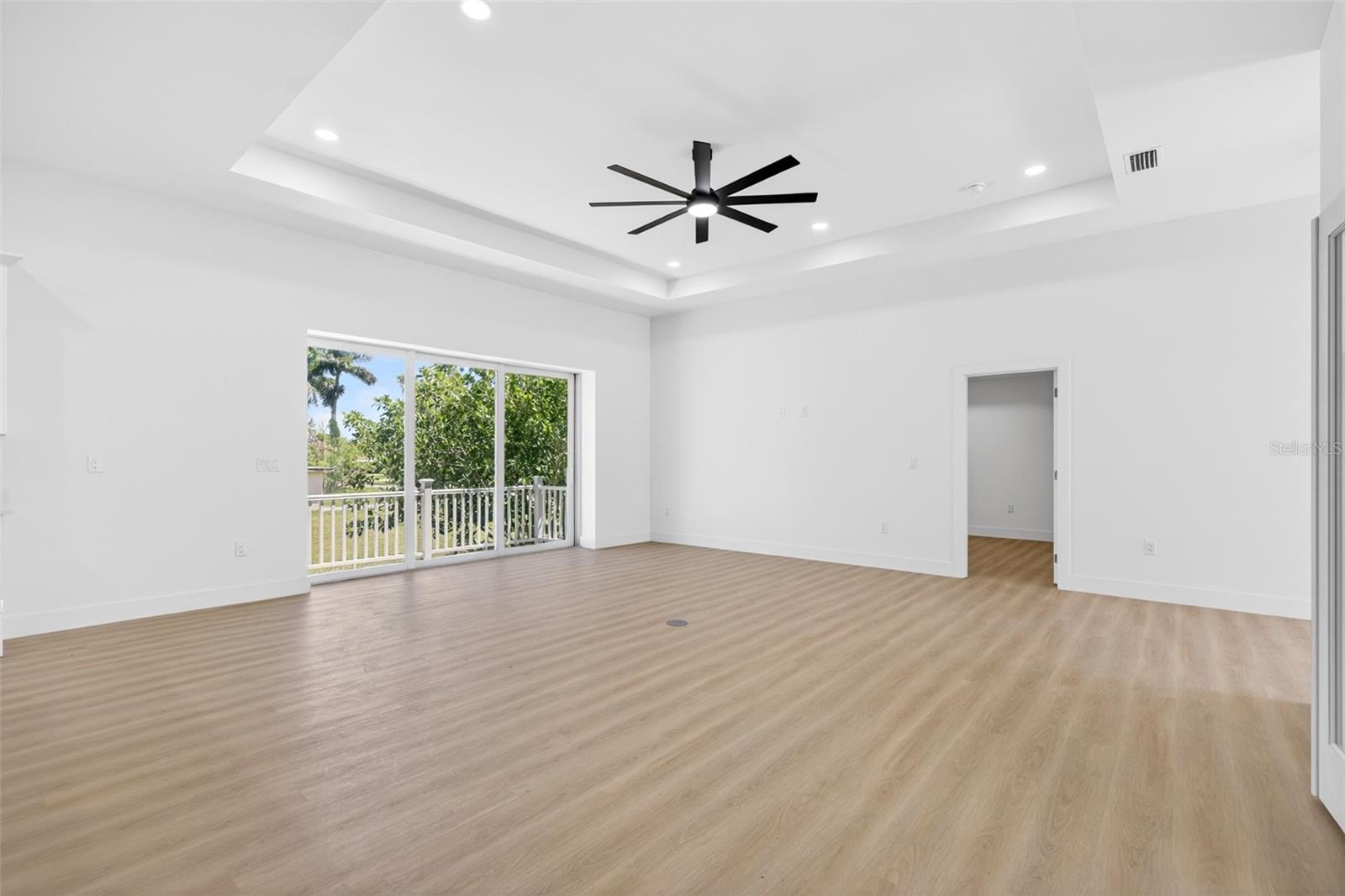 AQUI ESTATE UNIT 01 - Residential