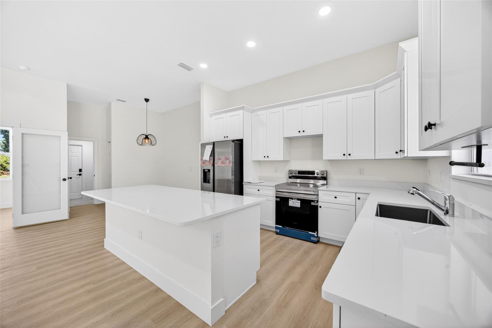 AQUI ESTATE UNIT 01 - Residential