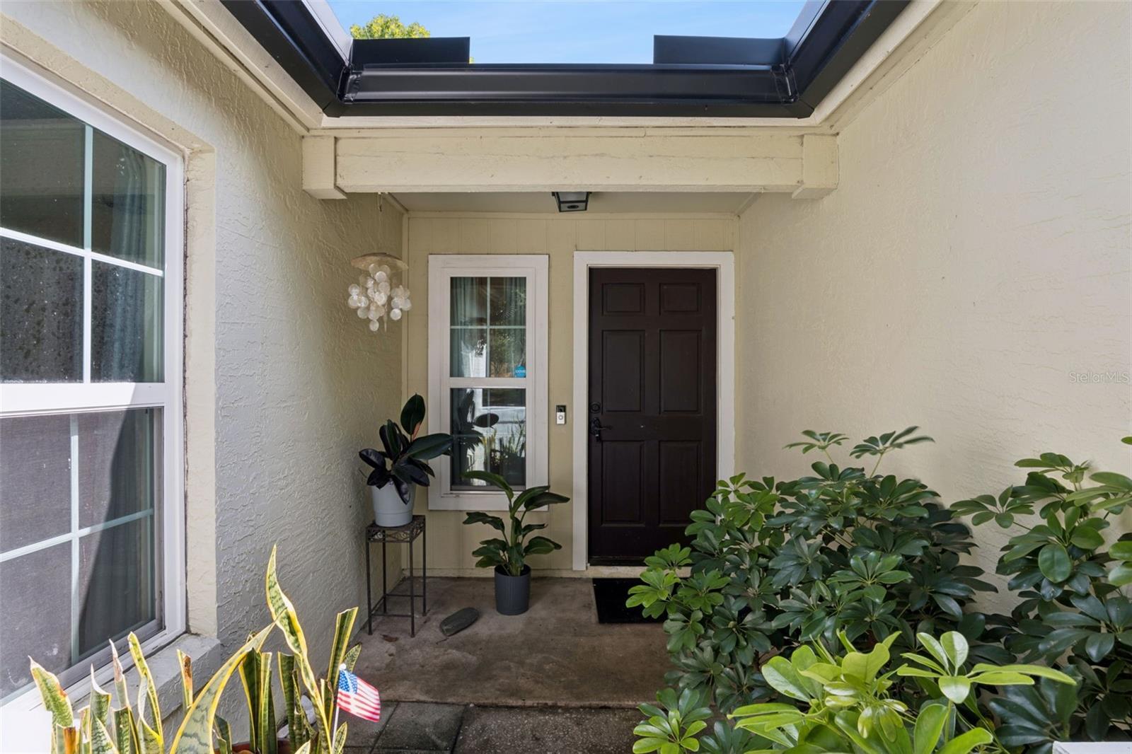 1058 MCKINNON AVENUE