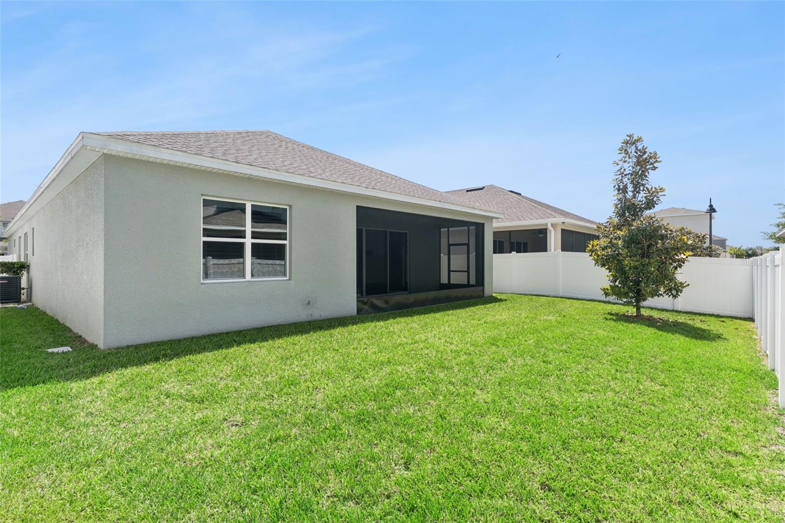 WINDING BAY PH 1B - Residential