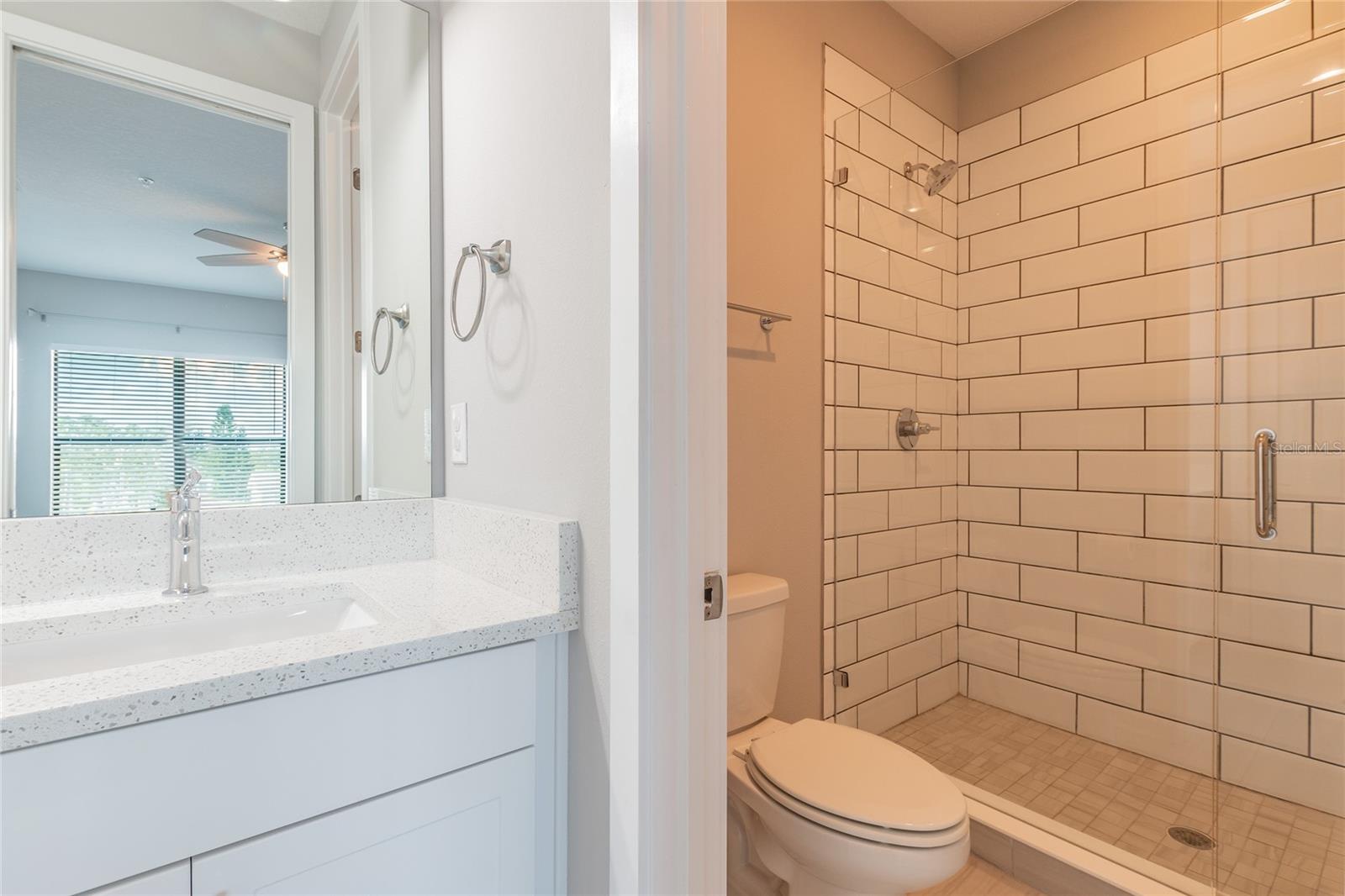 HIGHLAND TWNHMS - Residential Lease