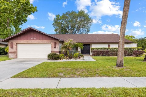 Photo of 2008 Sycamore Lane, Plant City, FL 33563 (MLS # TB8500097)