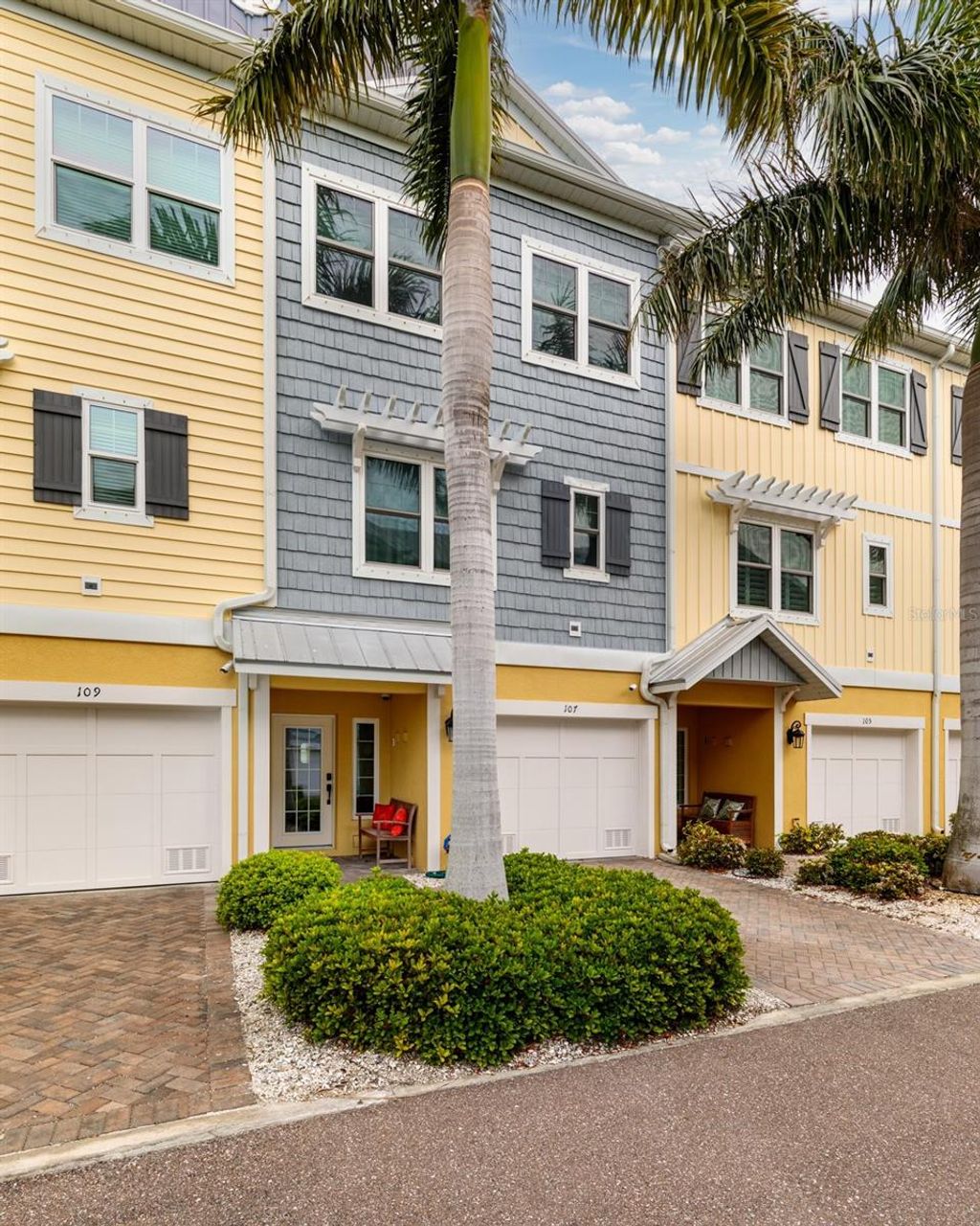 Photo of 107 Haven Beach Drive, Indian Rocks Beach, FL 33785 (MLS # TB8306421)