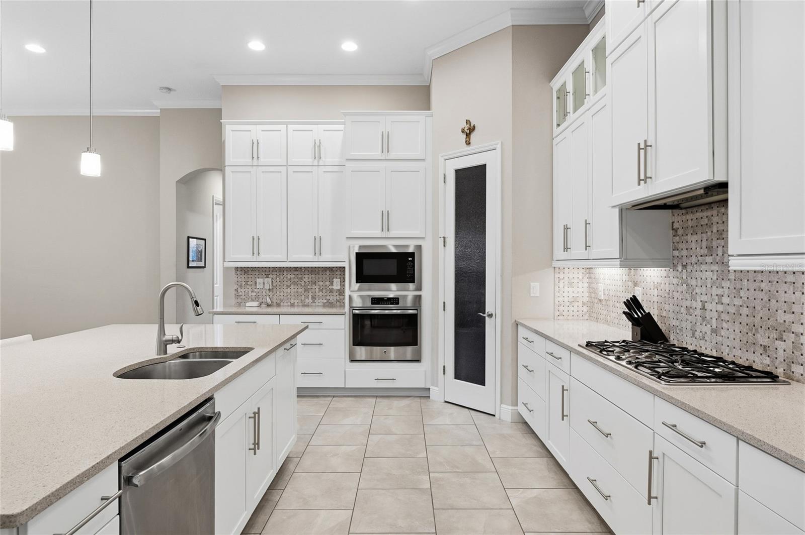 FISHHAWK RANCH - PRESERVE - Residential